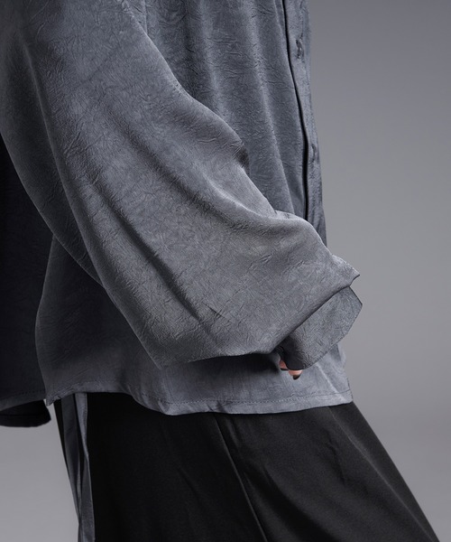 Ellno Loset（エルノロゼット）の「サイドコードバックヨークサテンシャツ（シャツ/ブラウス・メンズ・ブラック/ボルドー/ブルーグレー・SMALL/MEDIUM/LARGE）」の6枚目の写真