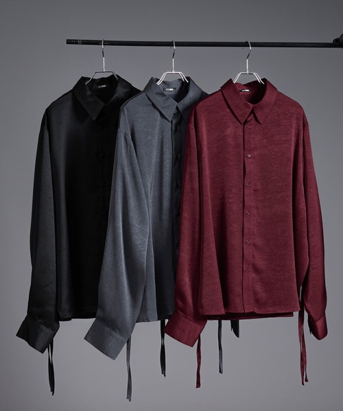 Ellno Loset（エルノロゼット）の「サイドコードバックヨークサテンシャツ（シャツ/ブラウス・メンズ・ブラック/ボルドー/ブルーグレー・SMALL/MEDIUM/LARGE）」の4枚目の写真