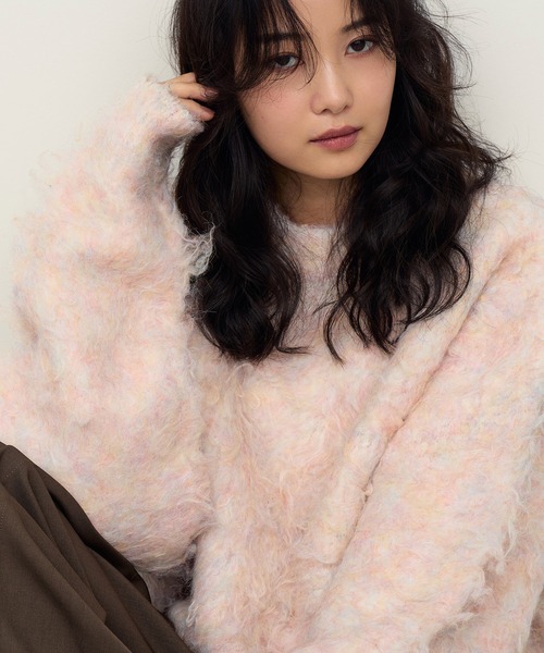 NOGLE(ノグル)の「【NOGLE/ノグル】MIXシャギーボリュームショートニット(ニット/セーター・レディース・ブラウン/レッド/ベージュ/ブルー/ピンク・FREE)」の13枚目の写真