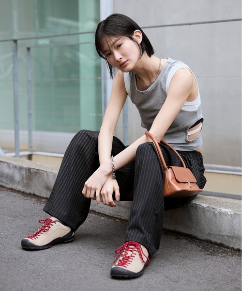 KEEN（キーン）の「JASPER / ジャスパー / レディース スニーカー（スニーカー・レディース・ベージュ系その他・25.5cm/22.5cm/23cm/23.5cm/24cm/24.5cm/25cm/26.5cm/27cm/26cm）」の8枚目の写真