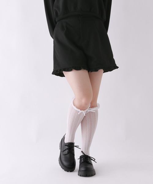 repipi armario(レピピ アルマリオ)の「【girly line】ハイウエストフリルショートパンツ(その他パンツ・キッズ・アイボリー/ブラック/ブルー・SMALL/MEDIUM/LARGE)」の2枚目の写真