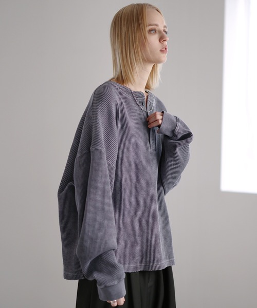 ROCHEM（ローシェン）の「ヴィンテージ加工サーマルヘンリーネックスウェット（スウェット・メンズ・ブラック/グレー/ブラウン/ネイビー・L/M/S/XS）」の6枚目の写真