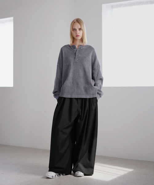 ROCHEM（ローシェン）の「ヴィンテージ加工サーマルヘンリーネック