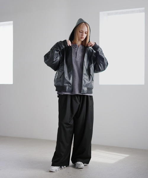 ROCHEM（ローシェン）の「ヴィンテージ加工サーマルヘンリーネックスウェット（スウェット・メンズ・ブラック/グレー/ブラウン/ネイビー・L/M/S/XS）」の11枚目の写真