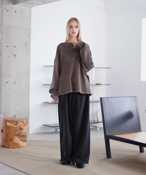 ROCHEM（ローシェン）の「ヴィンテージ加工サーマルヘンリーネック