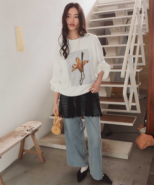 titivate（ティティベイト）の「フォトプリントオーバーサイズスウェットプルオーバー（Tシャツ/カットソー・レディース・ネイビー/ブルー系その他/オートミール/オフホワイト/ベージュ系その他/ホワイト系その他・FREE）」の10枚目の写真