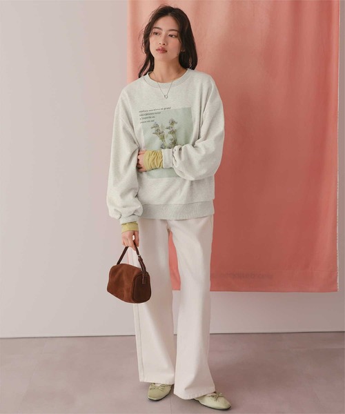 titivate（ティティベイト）の「フォトプリントオーバーサイズスウェットプルオーバー（Tシャツ/カットソー・レディース・ネイビー/ブルー系その他/オートミール/オフホワイト/ベージュ系その他/ホワイト系その他・FREE）」の22枚目の写真