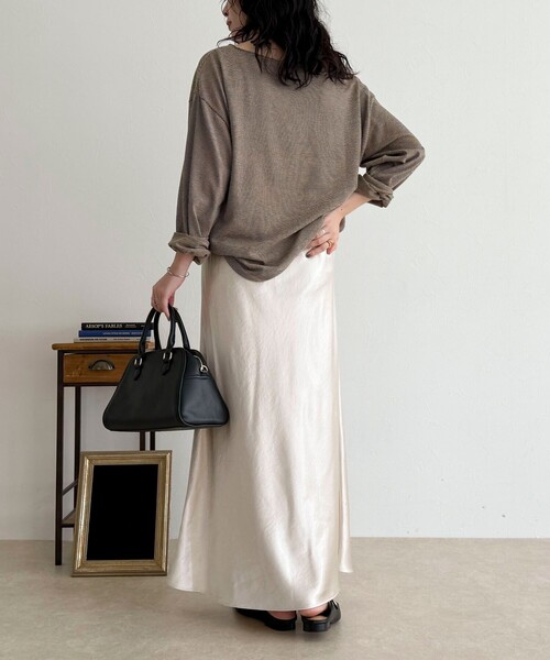 fredy emue（フレディエミュ）の「シルキーヘビーサテンスカート（スカート・レディース・ブラウン/アイボリー・38/36）」の8枚目の写真