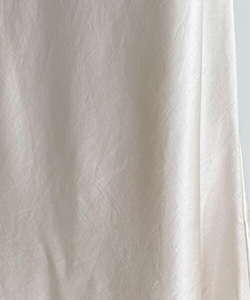 fredy emue（フレディエミュ）の「シルキーヘビーサテンスカート（スカート・レディース・ブラウン/アイボリー・38/36）」の18枚目の写真
