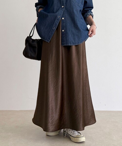 fredy emue（フレディエミュ）の「シルキーヘビーサテンスカート（スカート・レディース・ブラウン/アイボリー・38/36）」の20枚目の写真