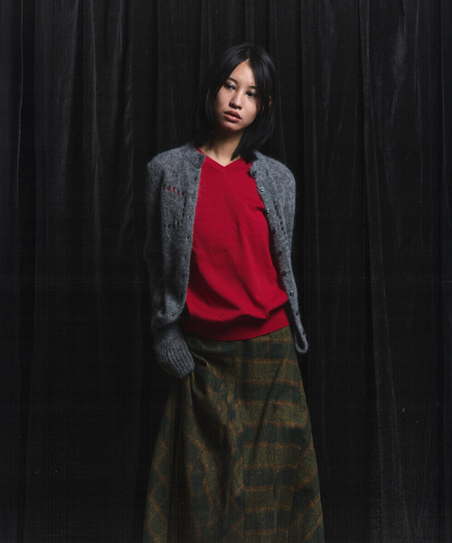 PULP/417EDIFICE(パルプフォーワンセブンエディフィス)の「PULP / コットン Vネックニット(ニット/セーター・メンズ・レッド/ブラック・2/1)」の8枚目の写真