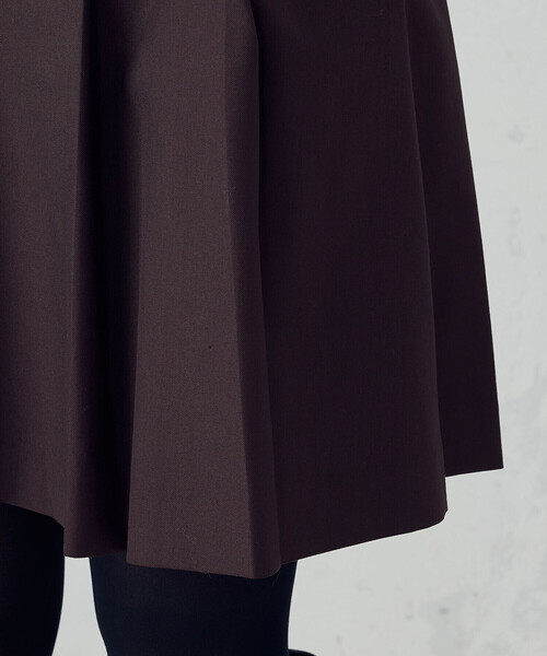 COMME CA ISM（コムサイズム）の「【オンライン・店舗限定】ミニ丈 プリーツスカート（スカート・レディース・グレイッシュベージュ/ダークブラウン・MEDIUM/LARGE）」の18枚目の写真