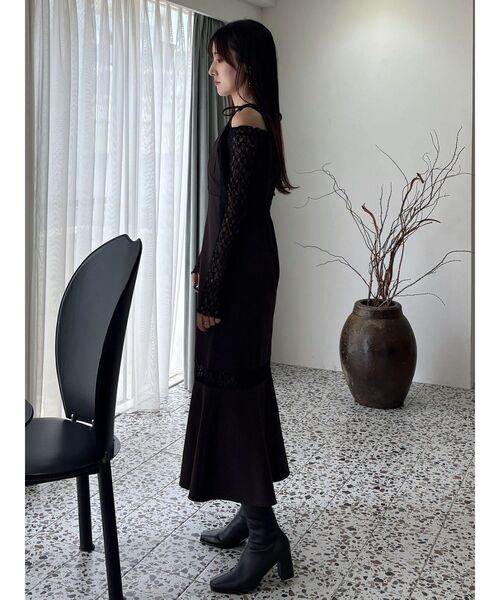 MERCURYDUO(マーキュリーデュオ)の「レースパネル切替ワンピース(ワンピース・レディース・ブラウン/グレー・SMALL/MEDIUM)」の5枚目の写真