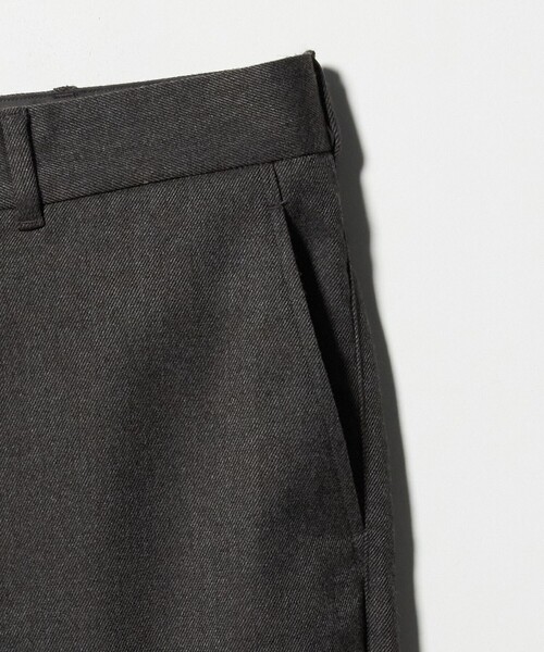 A DAY IN THE LIFE UNITED ARROWS(アデイインザライフユナイテッドアローズ)の「シャイニー フラノ ノープリーツパンツ<A DAY IN THE LIFE>(スラックス・メンズ・ナチュラル/ダークグレー/モカ/ネイビー・M/L/XL/S)」の19枚目の写真