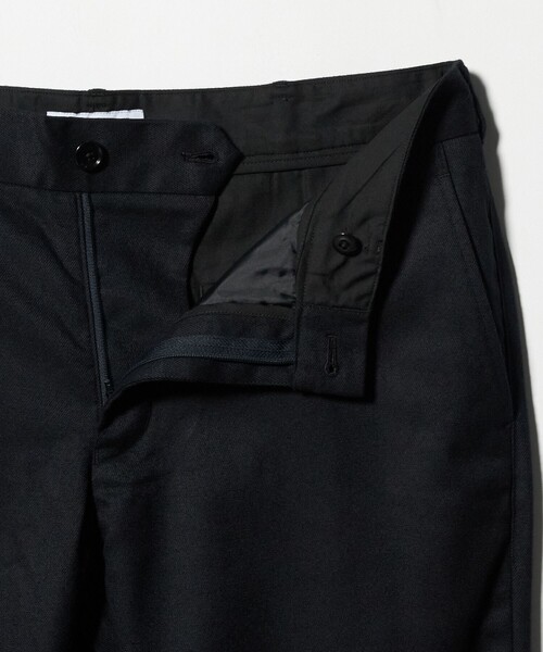 A DAY IN THE LIFE UNITED ARROWS(アデイインザライフユナイテッドアローズ)の「シャイニー フラノ ノープリーツパンツ<A DAY IN THE LIFE>(スラックス・メンズ・ナチュラル/ダークグレー/モカ/ネイビー・M/L/XL/S)」の13枚目の写真