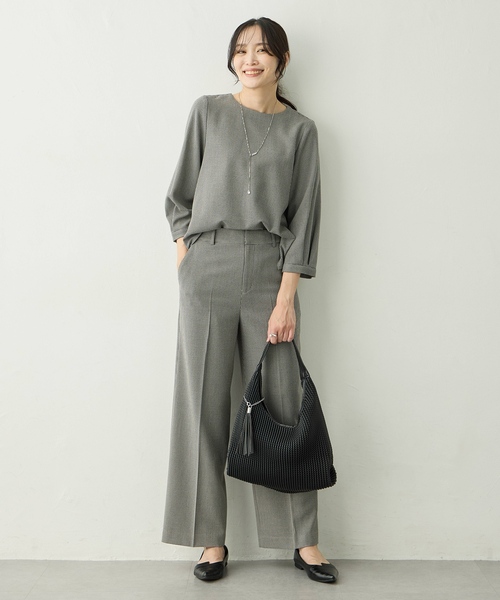 A/C DESIGN BY ALPHA CUBIC（エーシーデザインバイアルファキュービック）の「エンボストートバッグ（トートバッグ・レディース・ブラック/ベージュ・フリー）」の5枚目の写真