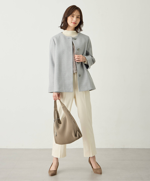 A/C DESIGN BY ALPHA CUBIC（エーシーデザインバイアルファキュービック）の「エンボストートバッグ（トートバッグ・レディース・ブラック/ベージュ・フリー）」の9枚目の写真