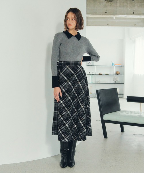 YECCA VECCA（イェッカヴェッカ）の「フェザー襟スパンコールニット（ニット/セーター・レディース・アイボリー/グレー・FREE）」の10枚目の写真