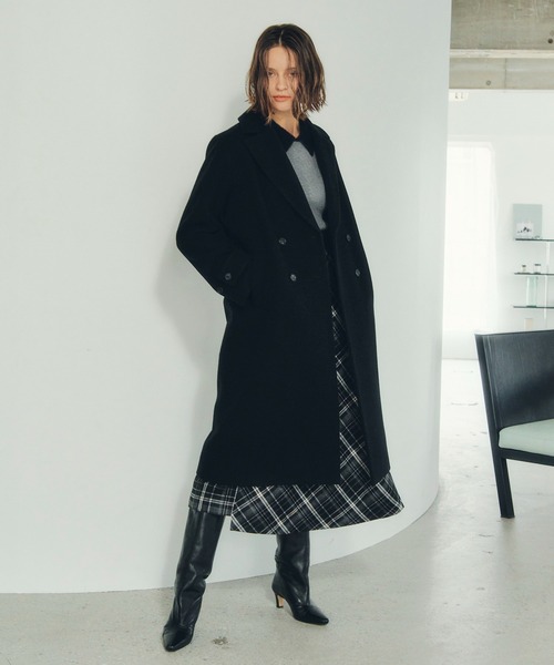 YECCA VECCA（イェッカヴェッカ）の「フェザー襟スパンコールニット（ニット/セーター・レディース・アイボリー/グレー・FREE）」の14枚目の写真