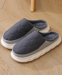 DAY CLOSET(デイ クローゼット)の【男女兼用/撥水/軽量/滑りにくい】スタイリッシュバイカラー配色キルティングボアスリッパ  メンズ(ルームシューズ/スリッパ)