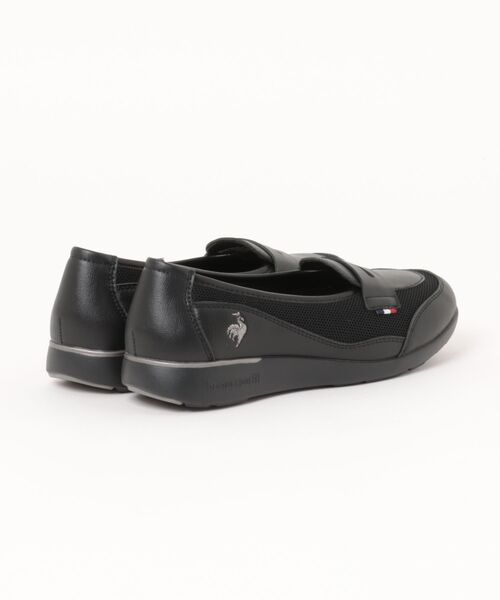 le coq sportif（ルコックスポルティフ）の「【le coq sportif】LCS VOSNE（スニーカー・レディース・ブラック・24.5/25/24/23.5/23）」の2枚目の写真