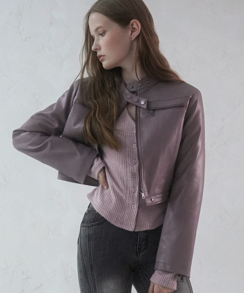 AVANDRESS(アバンドレス )の「Rider Art Leather Jacket PURPLE(ライダースジャケット・レディース・パープル・SMALL/MEDIUM)」の2枚目の写真