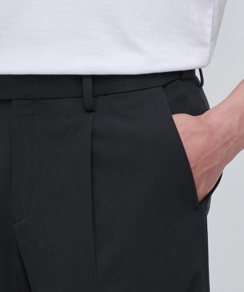 MUSINSA STANDARD（ムシンサスタンダード）の「軽量隠しバンディングハーフスラックス[ダークグレー]（スラックス・メンズ・その他・40/38/42/36/34/32/30/31/33/26/27/28/29）」の5枚目の写真