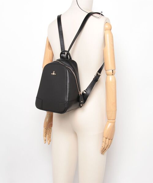 Vivienne Westwood MAN（ヴィヴィアンウエストウッドマン）の「EXECUTIVE LEATHER DAYPACK（ハンドバッグ・メンズ・ブラック/グレー・FREE）」の6枚目の写真