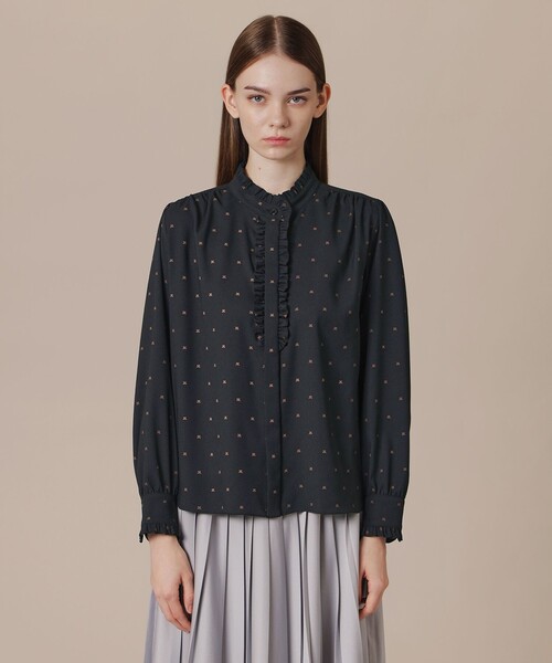 MACKINTOSH LONDON（マッキントッシュ ロンドン）の「Ｍドットプリントブラウス（シャツ/ブラウス・レディース・ベージュ/ブラック・38/40）」の5枚目の写真