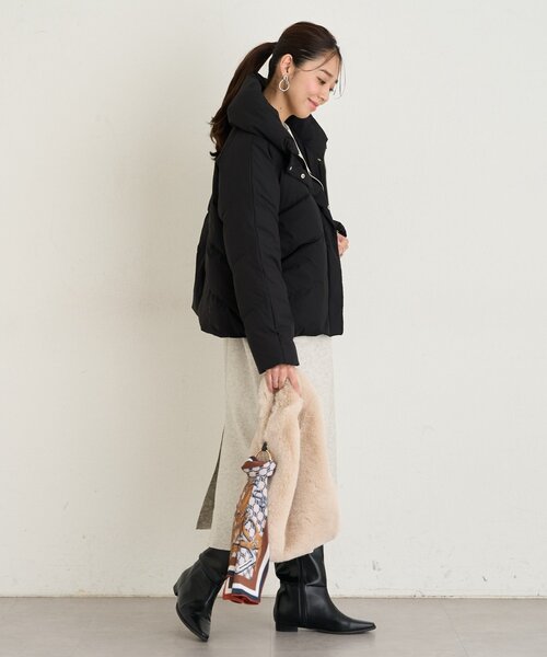 un dix cors(アンディコール)の「《軽くて着やすい》ストレッチカシュネックピュアダウン(ダウンジャケット/コート・レディース・アイボリー/ブラック/グレイッシュベージュ・FREE)」の20枚目の写真
