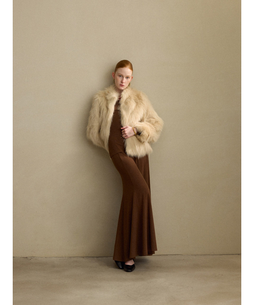 SINCETHEN(シンスゼン)の「Winter fox fur jacket(ムートンコート・レディース・その他・FREE)」の11枚目の写真