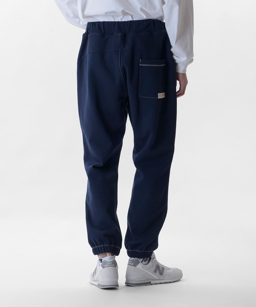 NEW BALANCE(ニューバランス)の「1000 スウェットパンツオーバーサイズフィット(スウェットパンツ・メンズ・ブラック/グレー/ネイビー・SMALL/MEDIUM/LARGE/X-LARGE)」の13枚目の写真