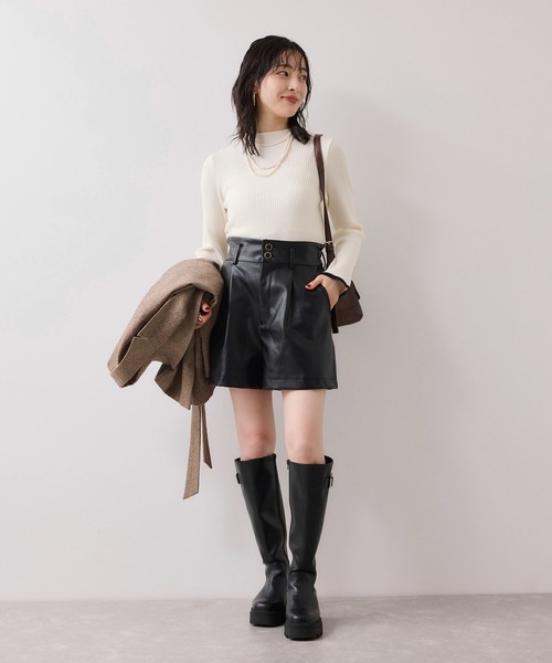 VIS（ビス）の「レザーショートパンツ（その他パンツ・レディース・ブラック/キャメル・FREE）」の3枚目の写真