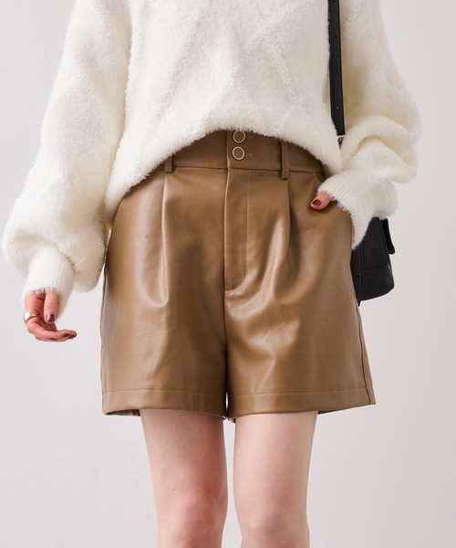VIS（ビス）の「レザーショートパンツ（その他パンツ・レディース・ブラック/キャメル・FREE）」の14枚目の写真