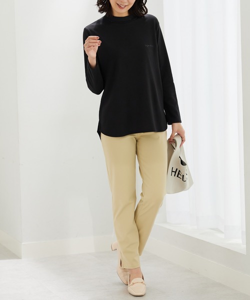 BELLUNA PLUS(ベルーナ)の「ロゴ刺しゅう裏起毛ニットソーチュニック(Tシャツ/カットソー・レディース・ピンク/ブルーグレー/杢グレー/ブラック・MEDIUM/X-LARGE/LARGE)」の6枚目の写真
