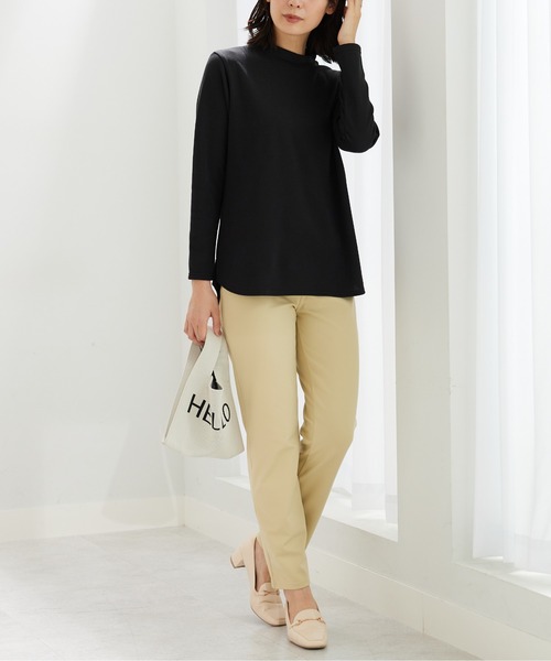 BELLUNA PLUS(ベルーナ)の「ロゴ刺しゅう裏起毛ニットソーチュニック(Tシャツ/カットソー・レディース・ピンク/ブルーグレー/杢グレー/ブラック・MEDIUM/X-LARGE/LARGE)」の5枚目の写真