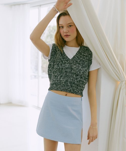 ETMON(エトモン)の「Color Blend Knit Vest Black(ベスト・レディース・その他・FREE)」の1枚目の写真