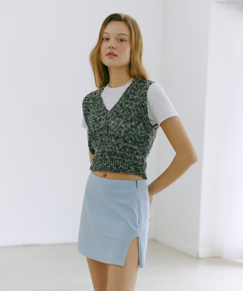 ETMON(エトモン)の「Color Blend Knit Vest Black(ベスト・レディース・その他・FREE)」の4枚目の写真