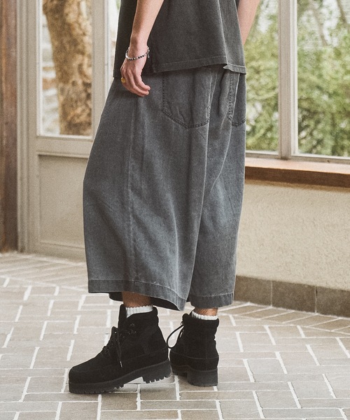 CASPER JOHN(キャスパージョン)の「Lyocell 100 baggy short pants/リヨセル100バギーショートパンツ(その他パンツ・メンズ・グレー/ブラック・X-SMALL/LARGE/MEDIUM/SMALL)」の8枚目の写真