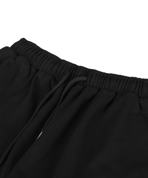 DRIX(ドリックス)の「マキシワイドスウェットバミューダショーツ_ブラック(その他パンツ・メンズ・その他・LARGE/X-LARGE)」の5枚目の写真