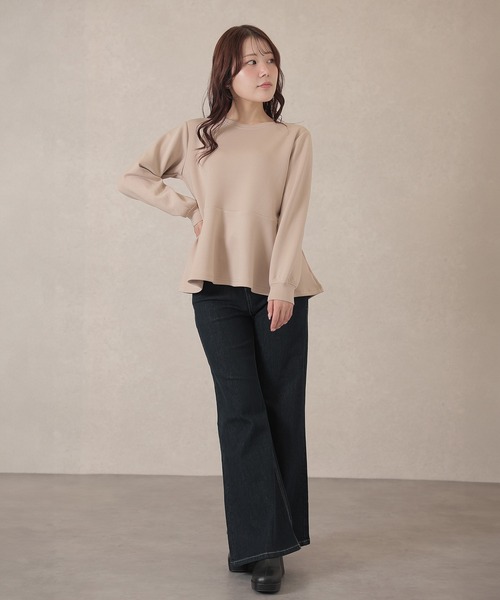 DAYRA(デイラ)の「ソリッドカラー ペプラム 長袖 フレア プルオーバー(Tシャツ/カットソー・レディース・グレー/ブラック/ベージュ/グリーン・S/FREE)」の15枚目の写真