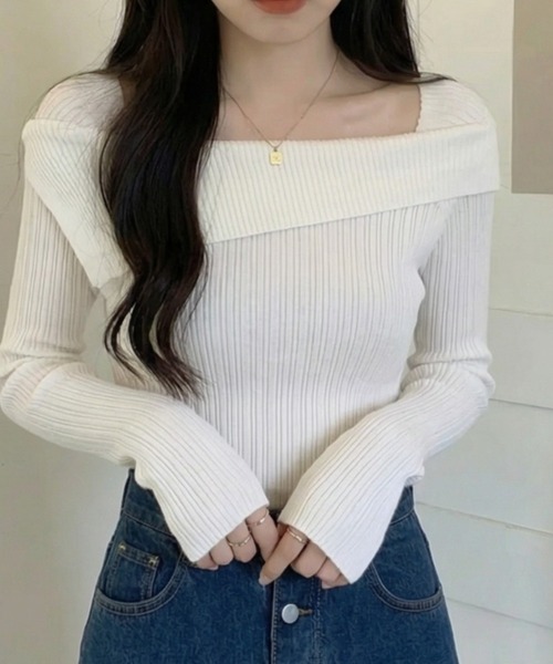cammie(キャミー)の「スクエアネックリブニットトップス(ニット/セーター・レディース・ベージュ/ホワイト/ブラック/グレー・F)」の7枚目の写真