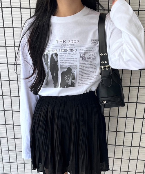 etta(エタ)の「レタリングプリントロンT/長袖Tシャツ(Tシャツ/カットソー・レディース・ホワイト・MEDIUM/SMALL/LARGE/X-SMALL)」の1枚目の写真