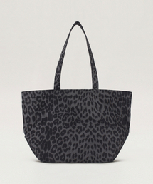 TUO（トゥオ）の「CARRIE LEOPARD GREY   ケリー レオパード グレー（ショルダーバッグ）」
