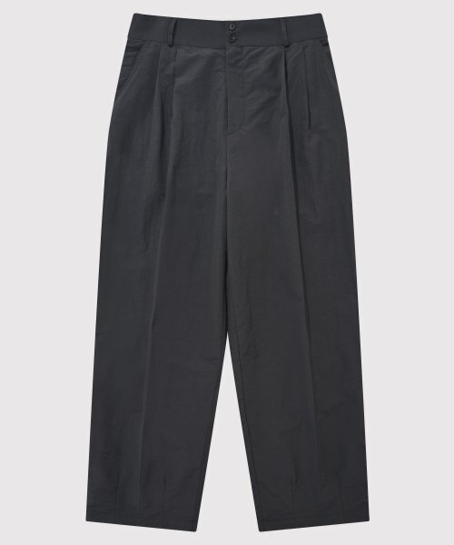 COFWI(コフウィー)の「リネンワイドツーピンタックパンツダークグレー(その他パンツ・メンズ・その他・1(S)/2(M)/0(XS)/3(L)/00(XXS))」の2枚目の写真