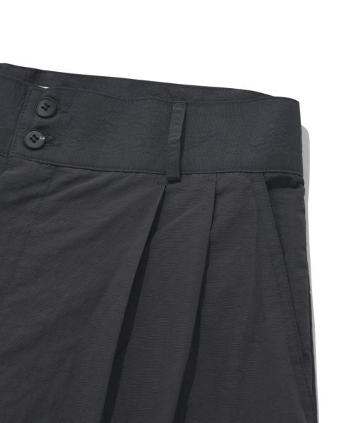 COFWI(コフウィー)の「リネンワイドツーピンタックパンツダークグレー(その他パンツ・メンズ・その他・1(S)/2(M)/0(XS)/3(L)/00(XXS))」の7枚目の写真