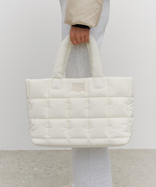 MARITHE + FRANCOIS GIRBAUD(マリテフランソワジルボー)の「CLASSIC LOGO PADDING TOTE BAG(ハンドバッグ・レディース・アイボリー/ベビーピンク/Black・フリー)」の10枚目の写真