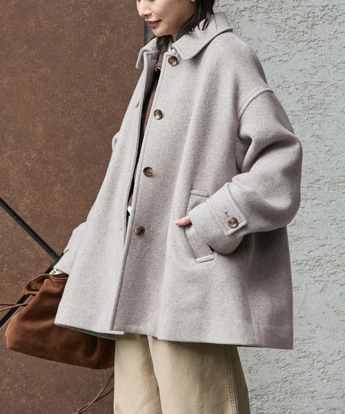 JOURNAL STANDARD(ジャーナルスタンダード)の「MANTECO ヘリンボン フレアバルカラーコート(ステンカラーコート・レディース・ベージュ/グレー・FREE)」の21枚目の写真