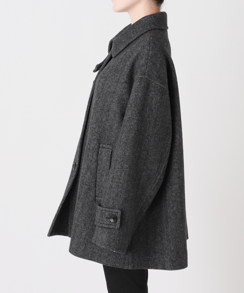 JOURNAL STANDARD(ジャーナルスタンダード)の「MANTECO ヘリンボン フレアバルカラーコート(ステンカラーコート・レディース・ベージュ/グレー・FREE)」の13枚目の写真