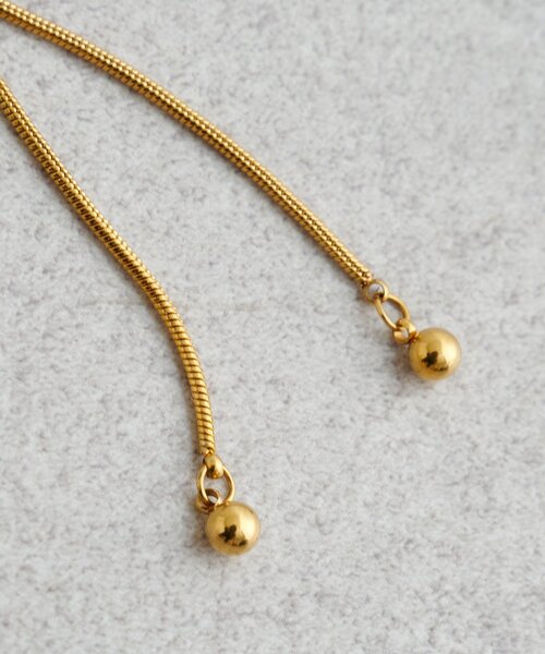 SHENERY（シーナリー）の「スネークウェーブネックレス（ネックレス・レディース・ゴールド/シルバー・FREE）」の3枚目の写真